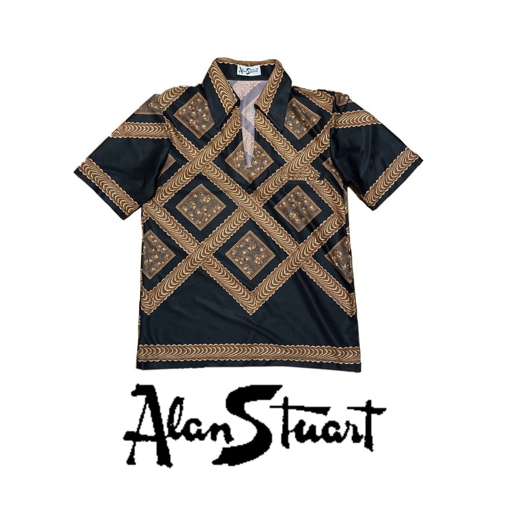 Alan Stuart 70s Vintage open neck disco shirt